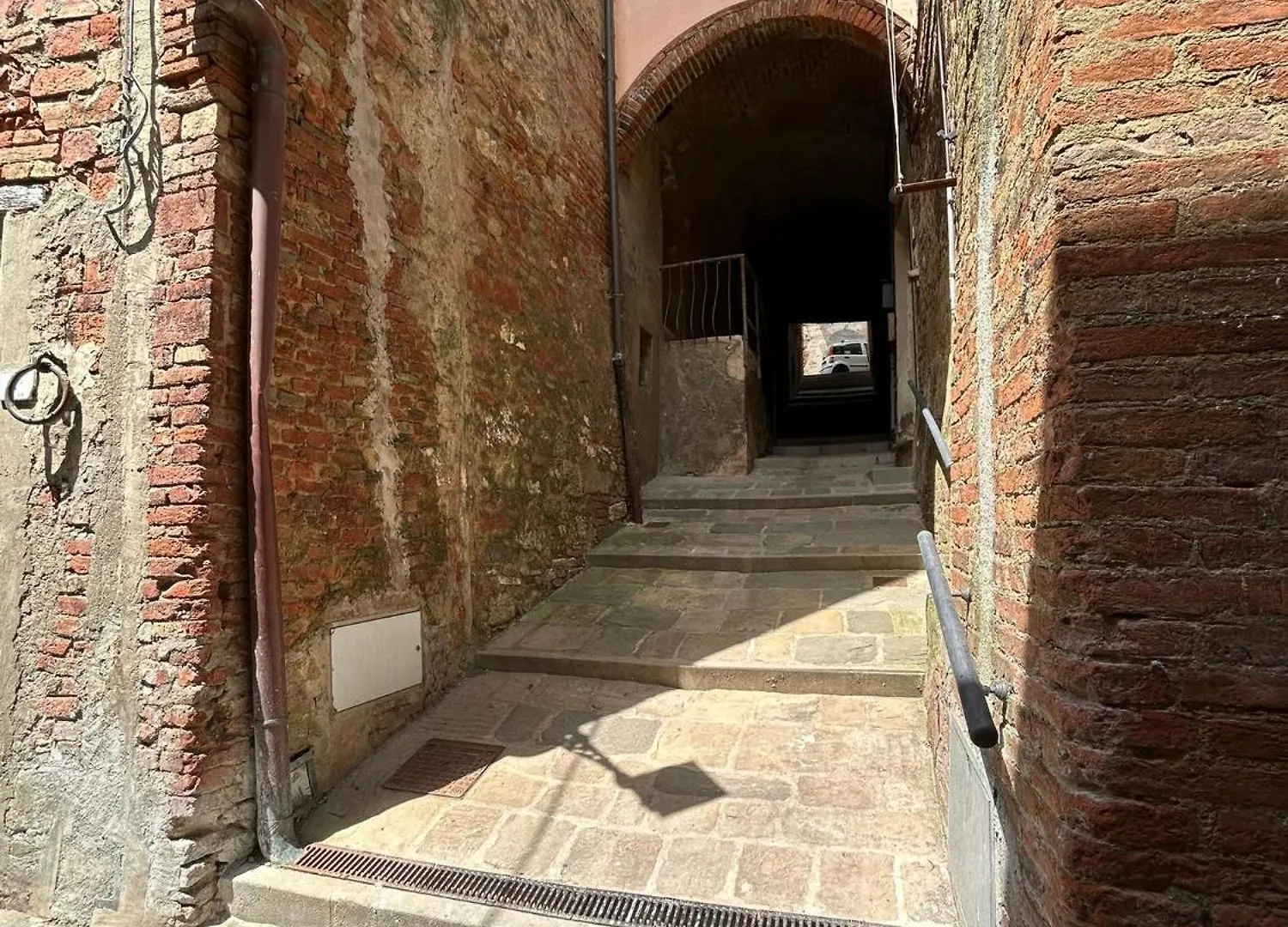 Veravista Peccioli 0*,  Italy